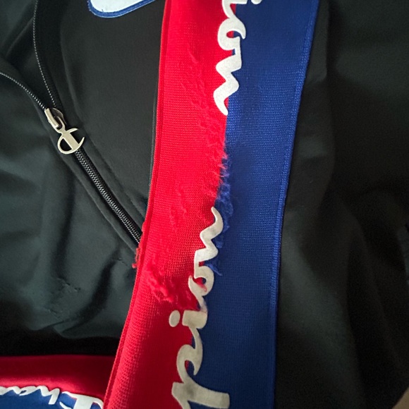 Champion zip down sweater - Picture 3 of 4